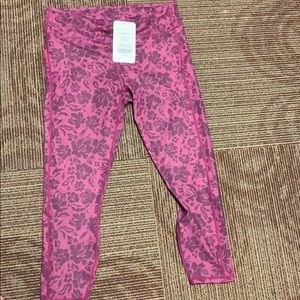 Cropped printed leggings